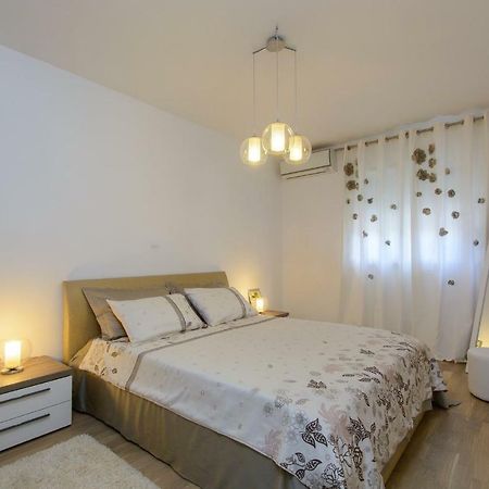Sunrise App Appartement Trogir Buitenkant foto