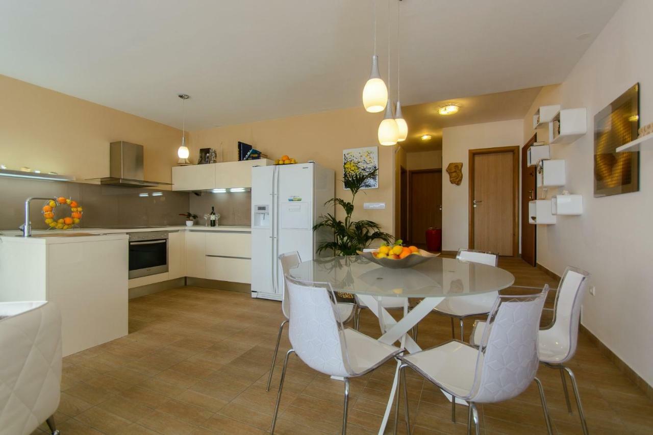 Sunrise App Appartement Trogir Buitenkant foto
